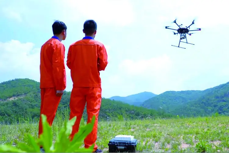 龙胜无人机倾斜摄影巡检拍摄